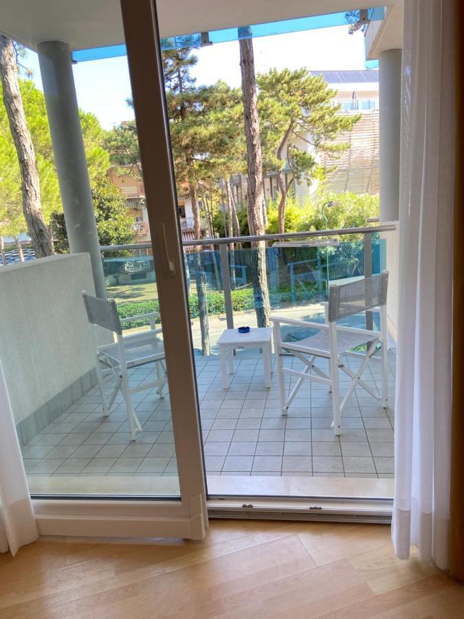 Hotel Bellevue Линяно Сабиадоро Екстериор снимка