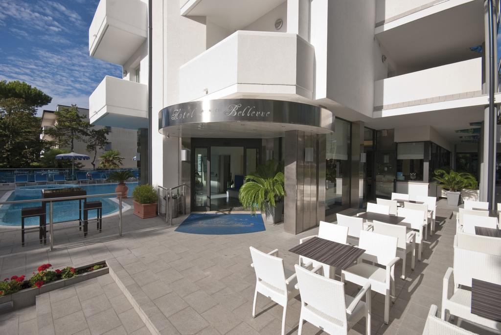 Hotel Bellevue Линяно Сабиадоро Екстериор снимка